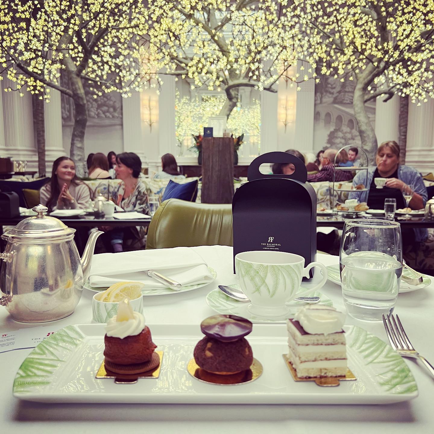 Blick ins Restaurant des Balmoral Hotels