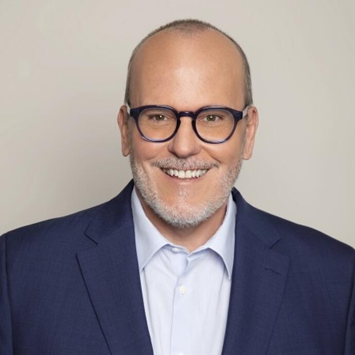 Headshot of Gavin Landry