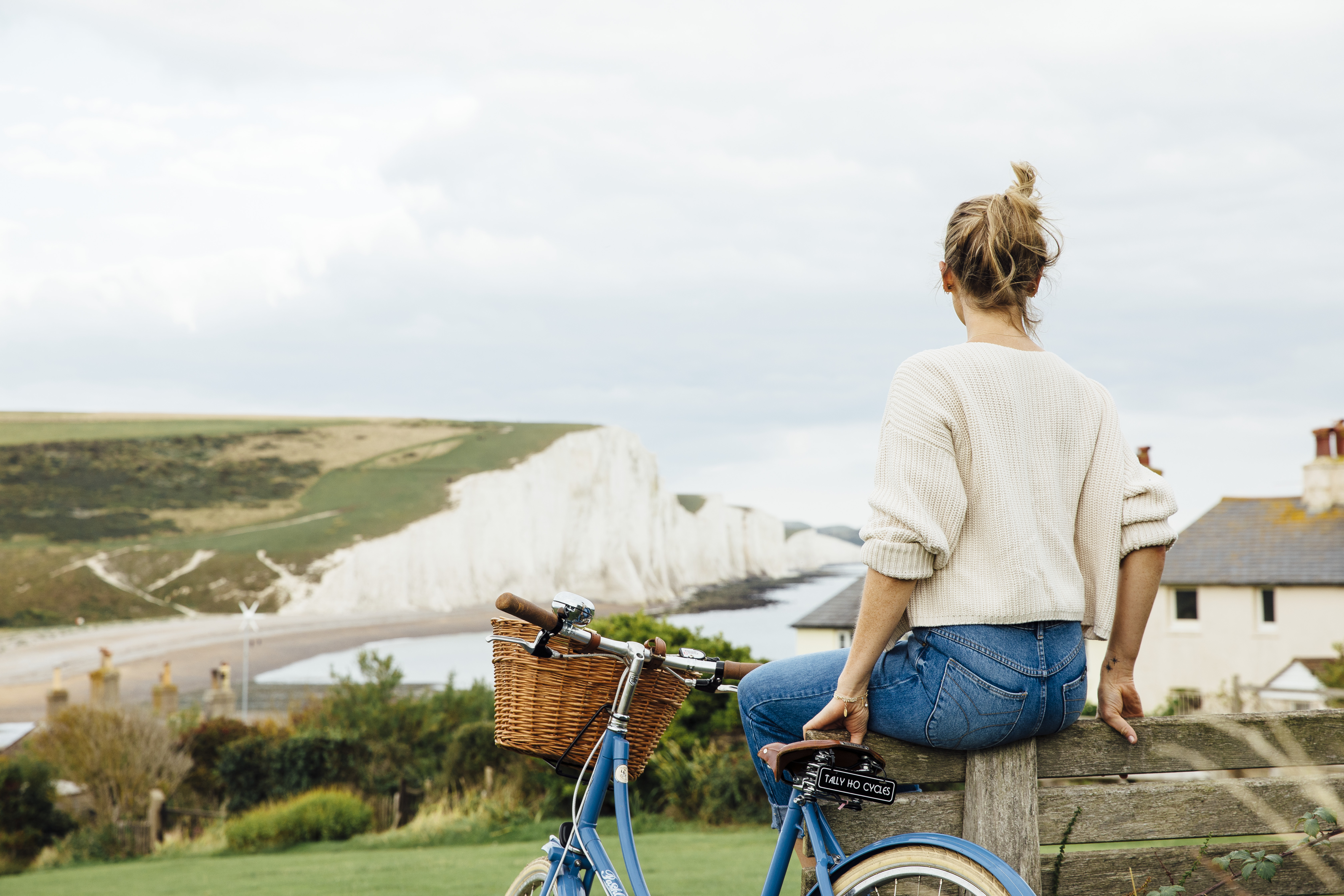 Coastguard cottages set on the cliffs with a view to Seven Sisters