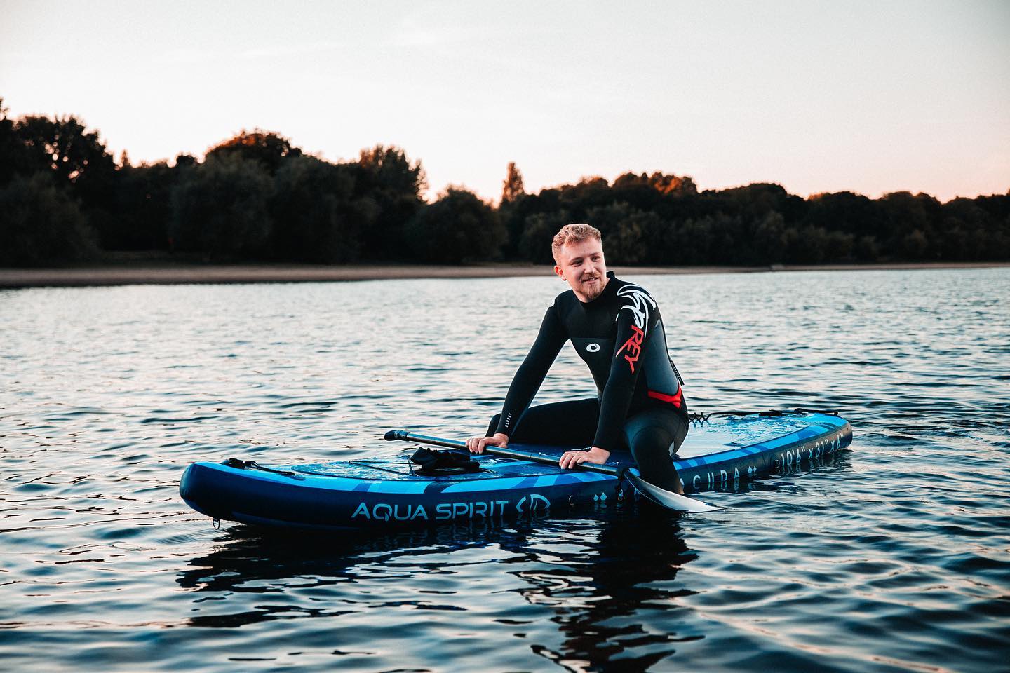 Paddleboarding on Edgbaston Reservoir
