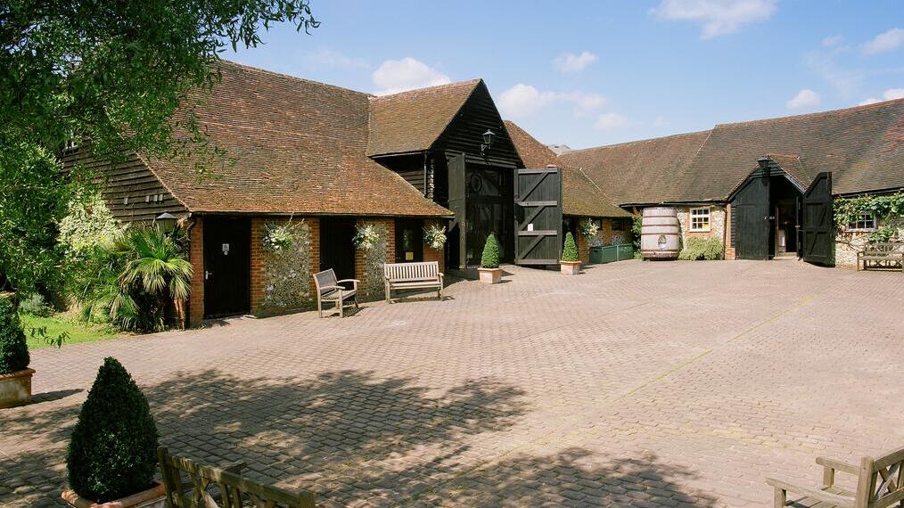 Außenaufnahme der Chiltern Valley Winery and Brewery