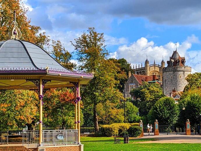 A view from inside Windsor's Alexandra Gardens towards Windsor Castle