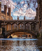 Brücke über den Fluss Cam zwischen dem Third Court und dem New Court des St John's College, Universität Cambridge