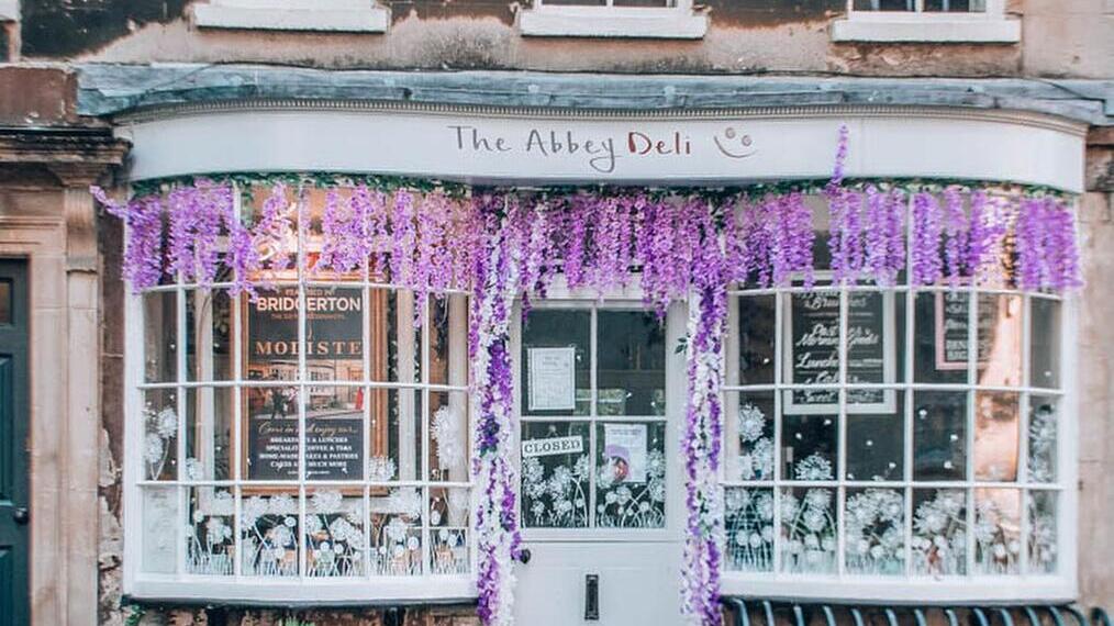 Real-Life-Bridgerton-Tour