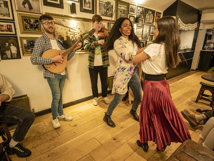 Irish Dancing and music as part of Belfast Hidden Tours