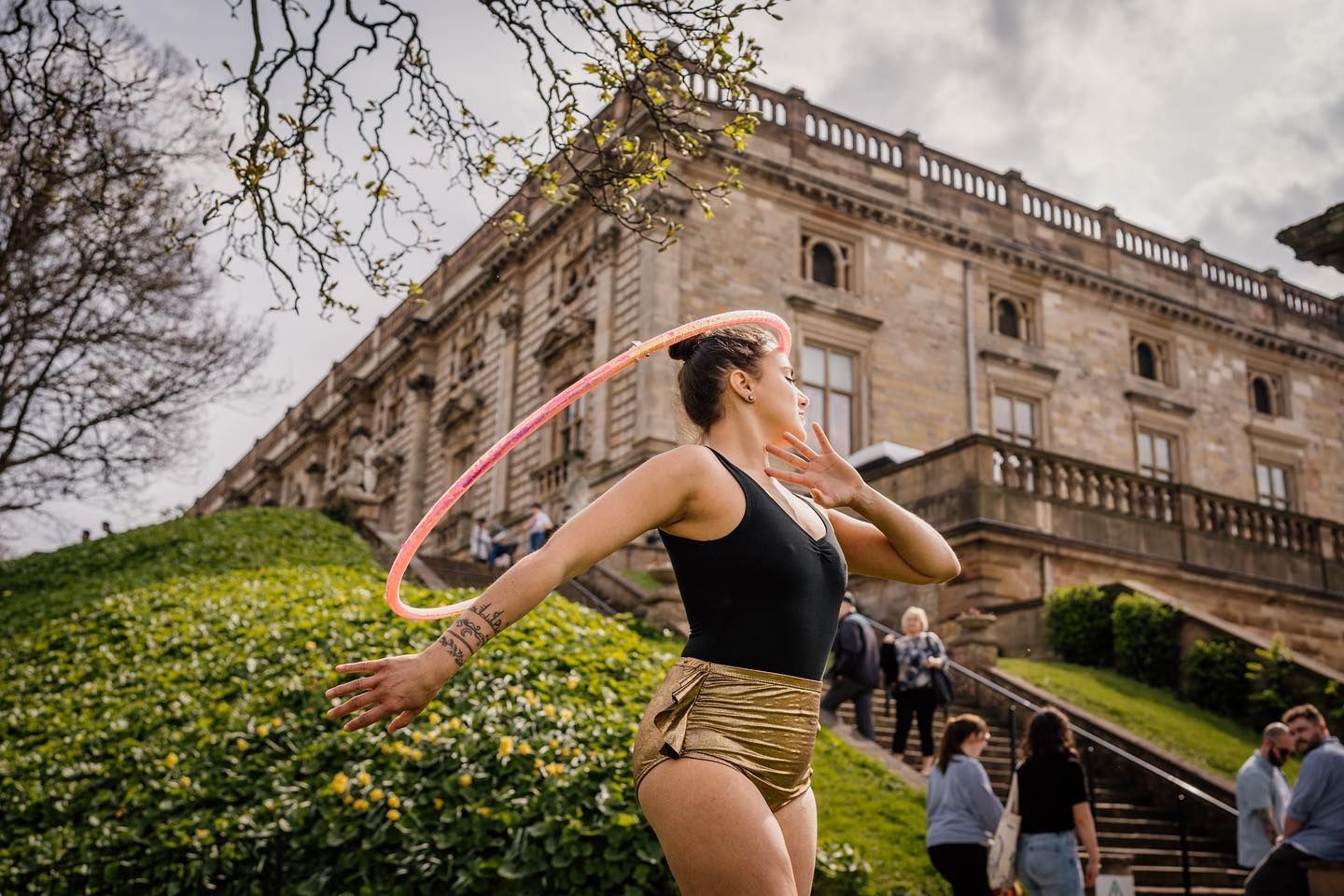 A performer in front of Nottingham Castle