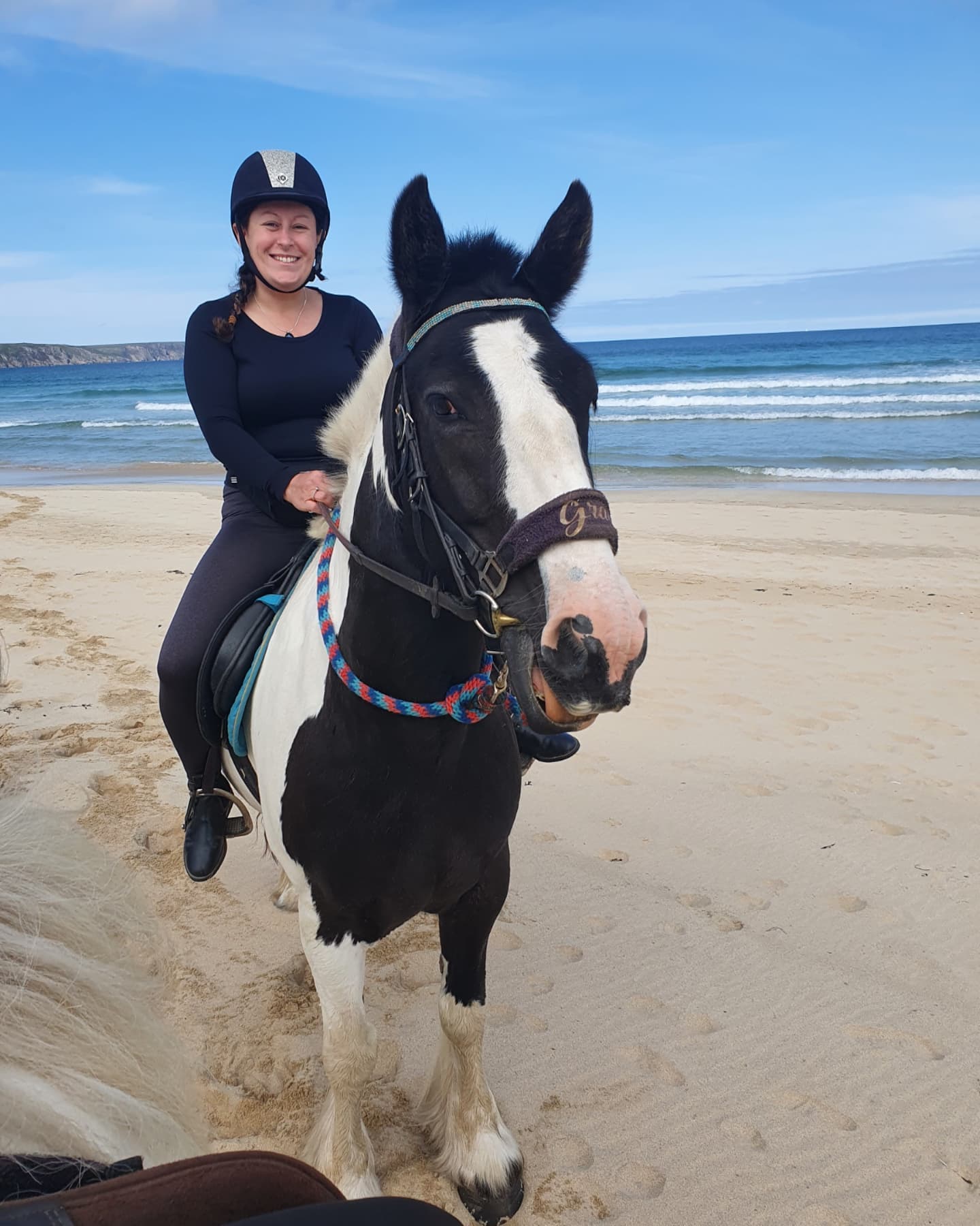 Traigh Mhor Pony Trekking