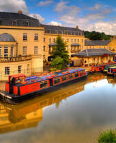 Bateaux fluviaux à Bath, canal Kennett et Avon.