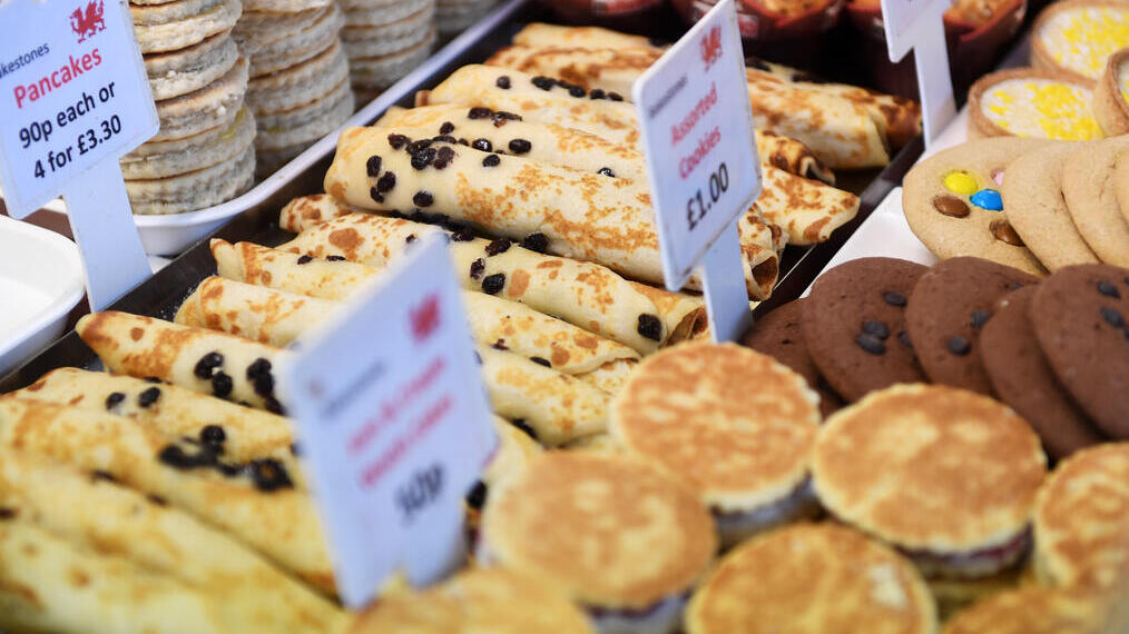 Images of pancakes and other sweet treats