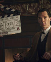 Benedict Cumberbatch sur le tournage à Bristol dans le rôle de Sherlock Holmes pour la série Sherlock de la BBC