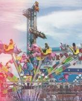 Vue sur une attraction foraine à Great Yarmouth Pleasure Beach