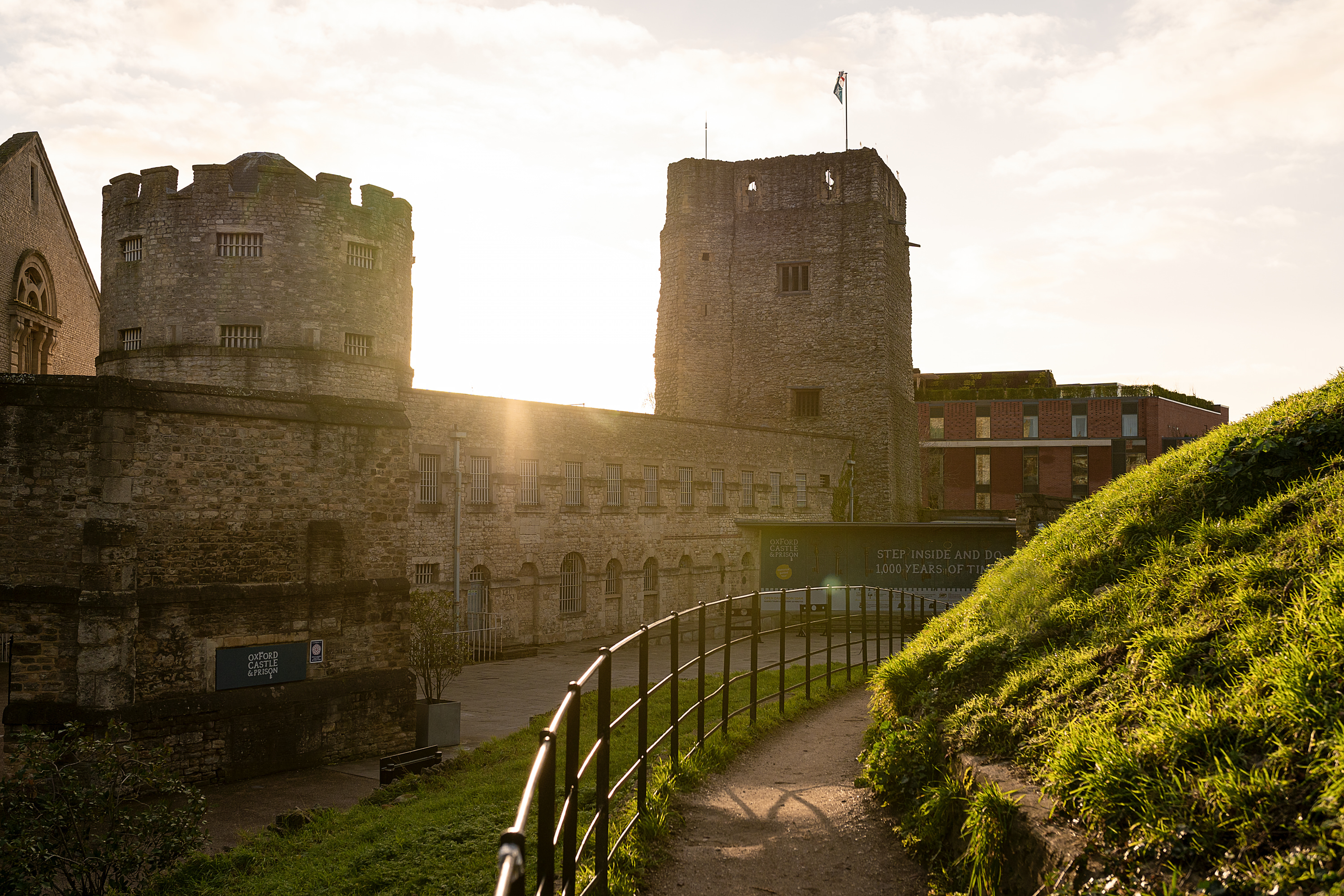 Sonnenuntergang am Oxford Castle and Prison