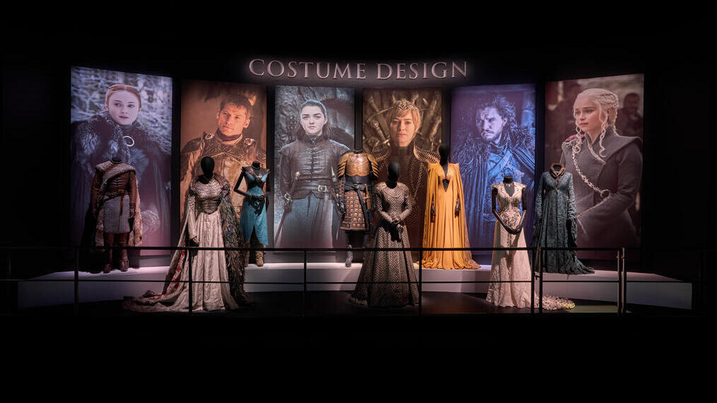 Galerie des costumes lors de la visite du studio Game of Thrones