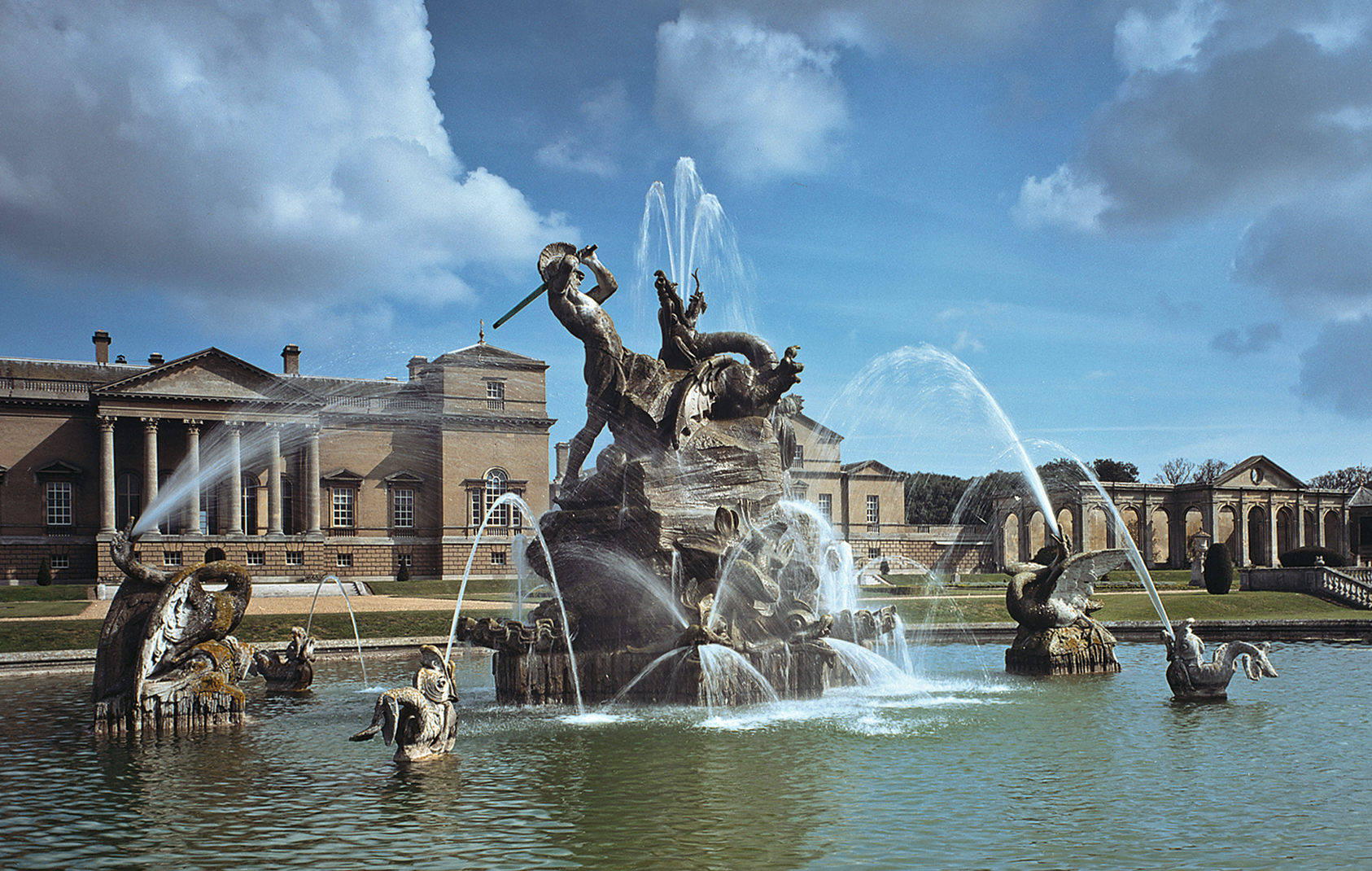 The outdoor water fountain at Holkham Hall