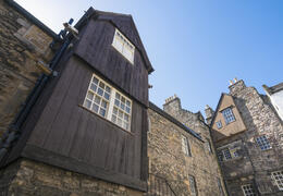 Bakehouse Close and Tweeddale Court