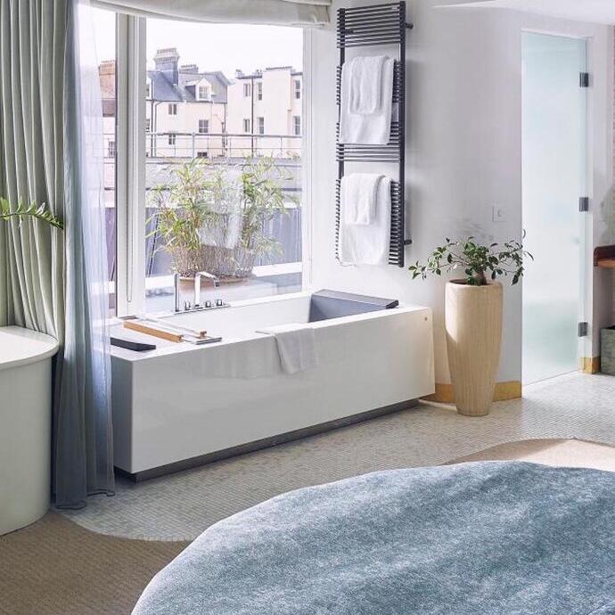 Blick in ein Hotelbadezimmer im My Brighton Hotel, einem Boutique-Hotel im Zentrum von Brighton