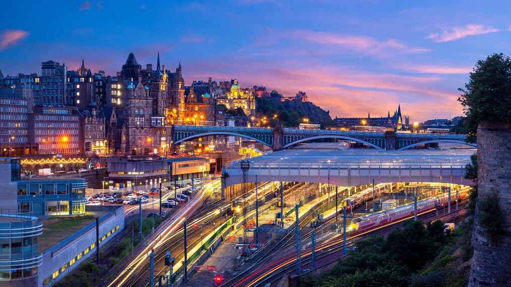 Night view of waverley station in edinburgh, scotland