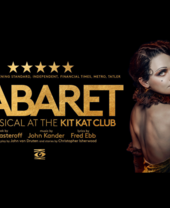Une affiche pour Cabaret, une pièce jouée au Playhouse Theatre