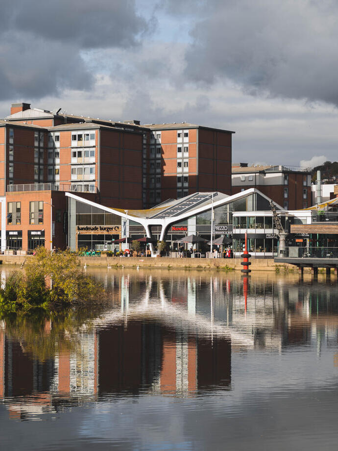 A long shot of Brayford Waterfront in Lincoln