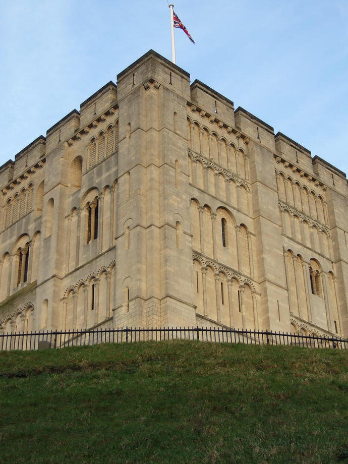 A view of Norwich Castle from below