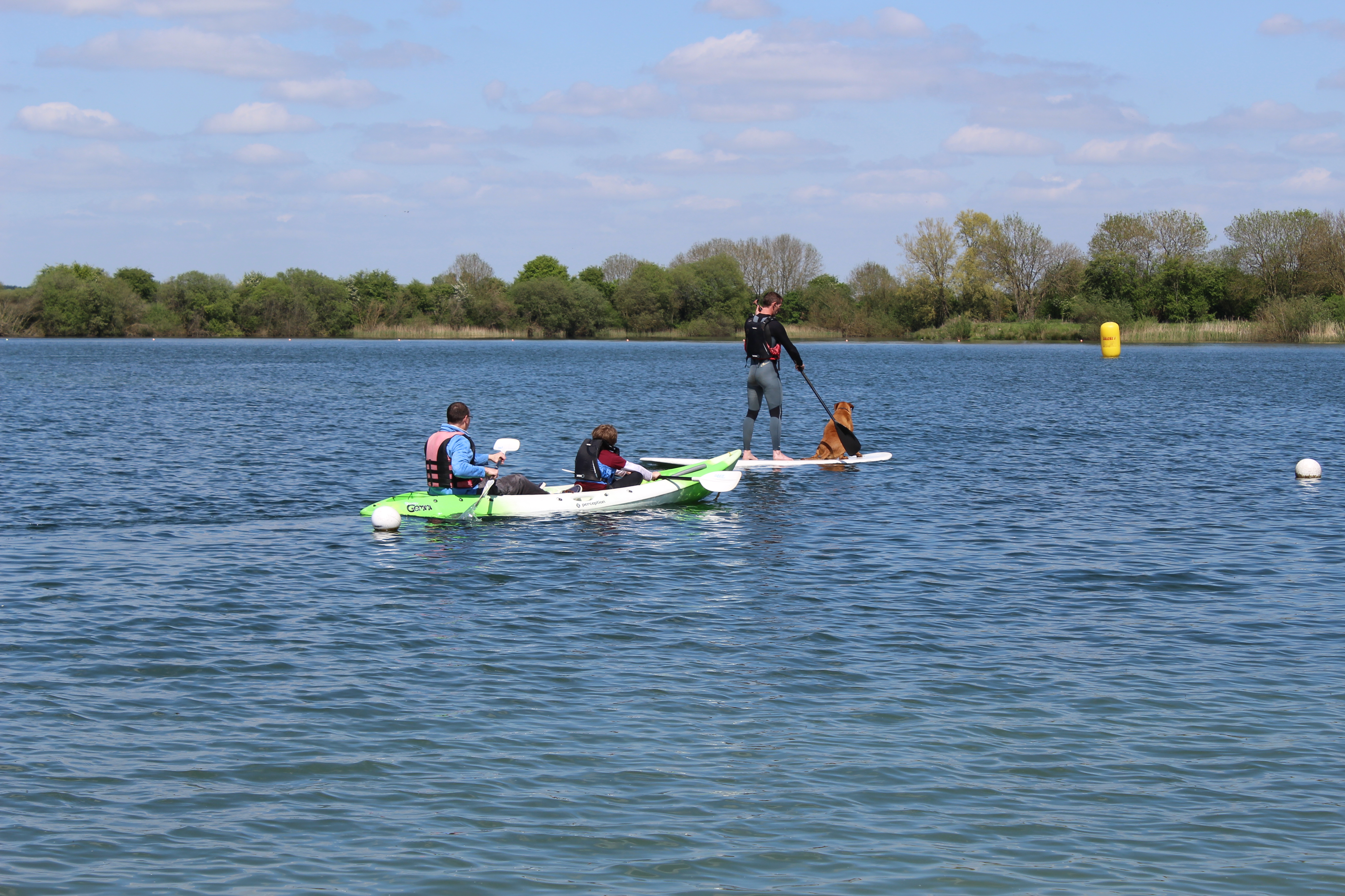 SUP at Cotswolds Water Park