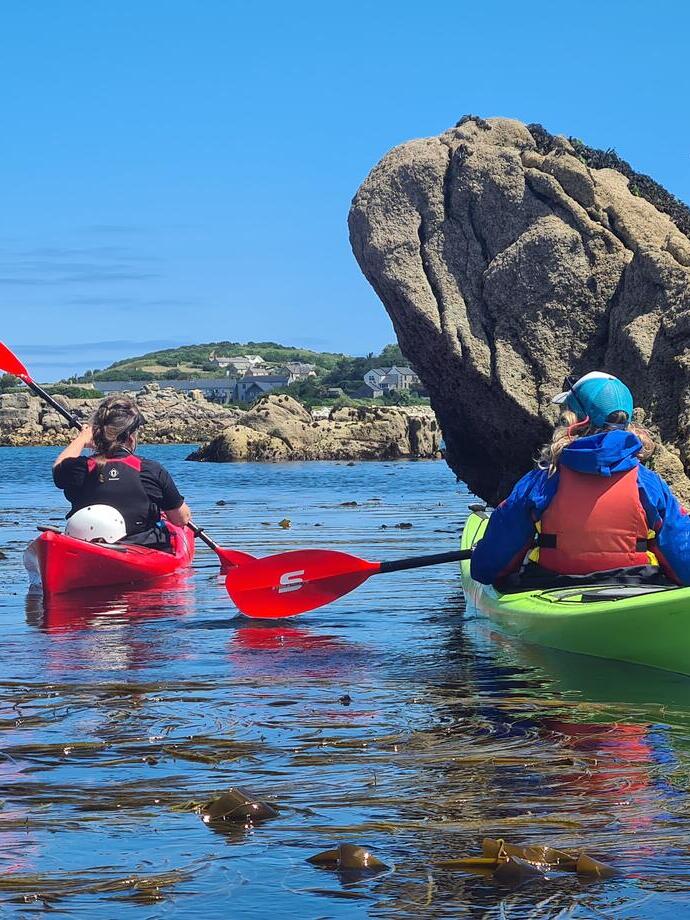 Paddle Cornwall, sea kayaking in the Isles of Scilly