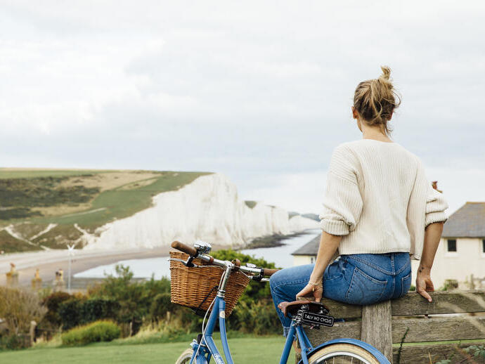 Coastguard cottages set on the cliffs with a view to Seven Sisters