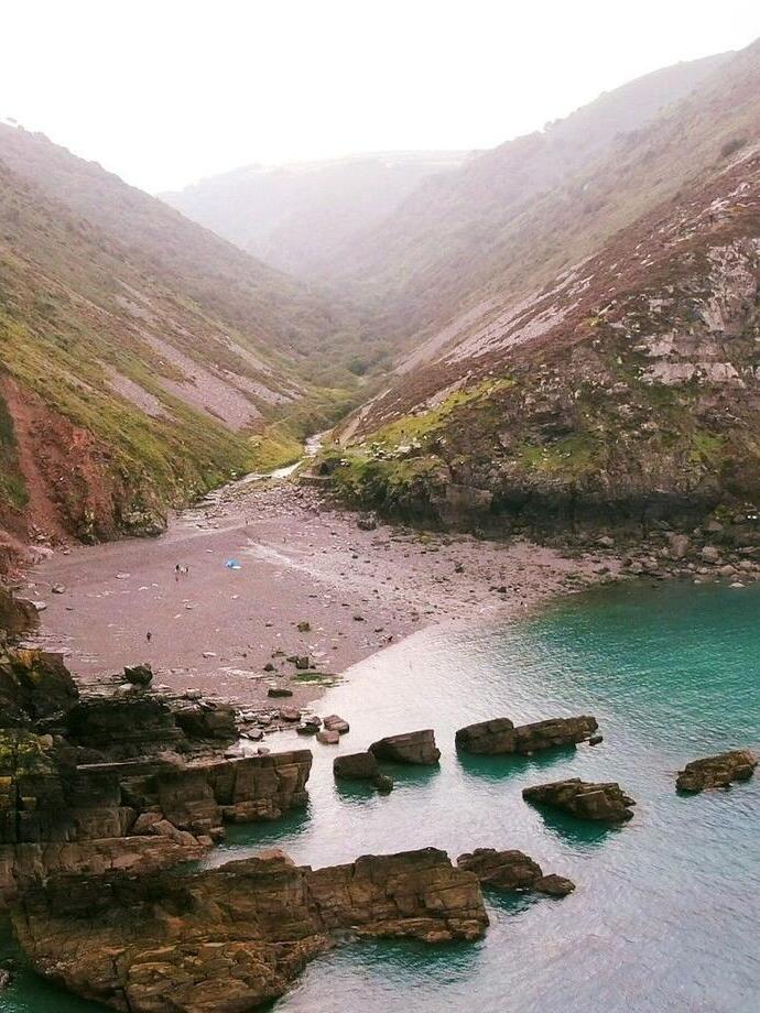 Heddons mouth, rugged walking route