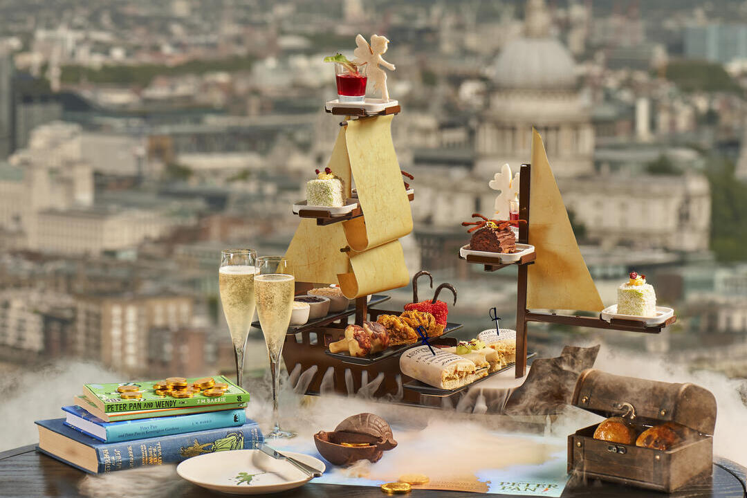 شاي بعد الظهر بيتر بان في أكوا شارد تم تطويره بالشراكة مع مستشفى جريت أورموند ستريت للأطفال