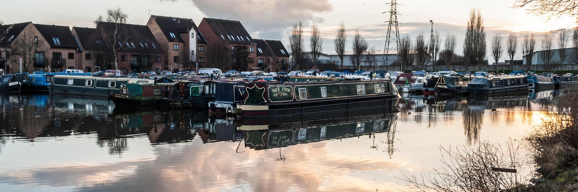 قوارب راسية في مرسى نوتنغهام