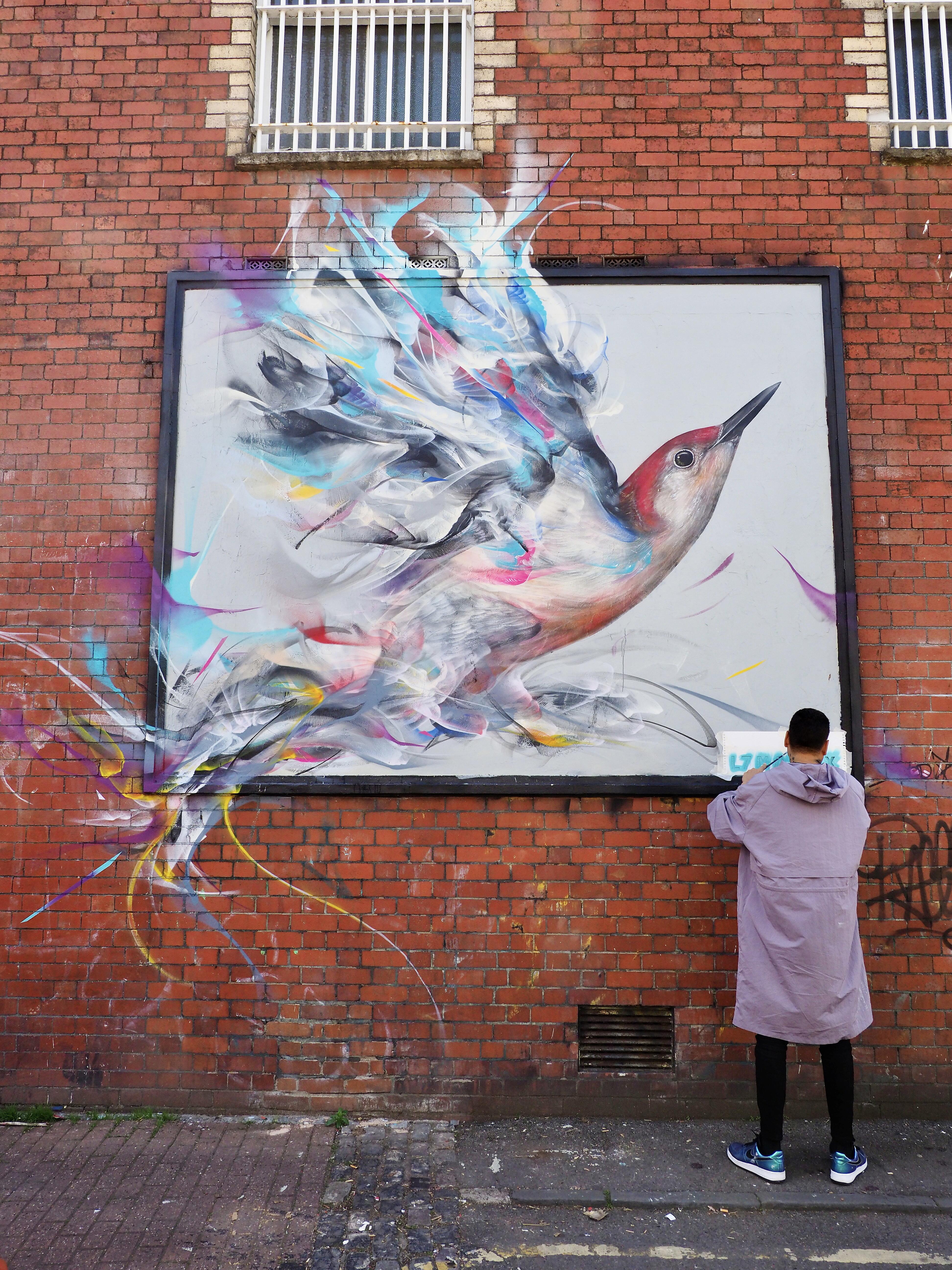 Graffiti depicting a bird in Bristol by L7matrix