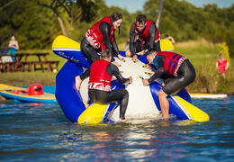 Sheffield Cable Waterski et Aqua Park