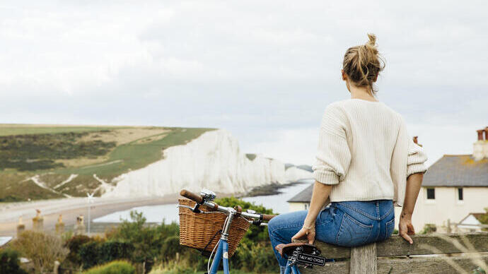 Coastguard cottages set on the cliffs with a view to Seven Sisters