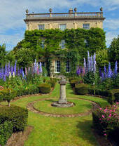 Sundial Garden, Highgrove Gardens